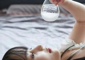 蜜桃社 - 哦呦，伊素妍这组最新豹纹图片，真让人想多看几眼。