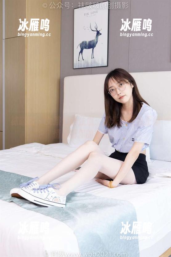袜啵啵 - 女孩们请注意：糯米的图包正悄悄占据你的心智。
