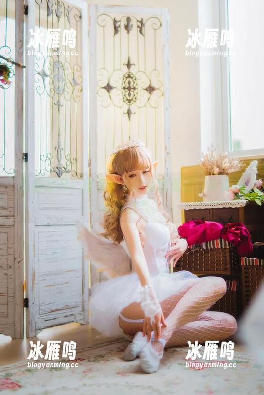 作品公开！金鱼yui的高清夏日，带你游泳透透气。
