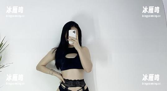 微密圈 - 铁锤姐姐的免费直男大杀器套图，警告：颜值超载！