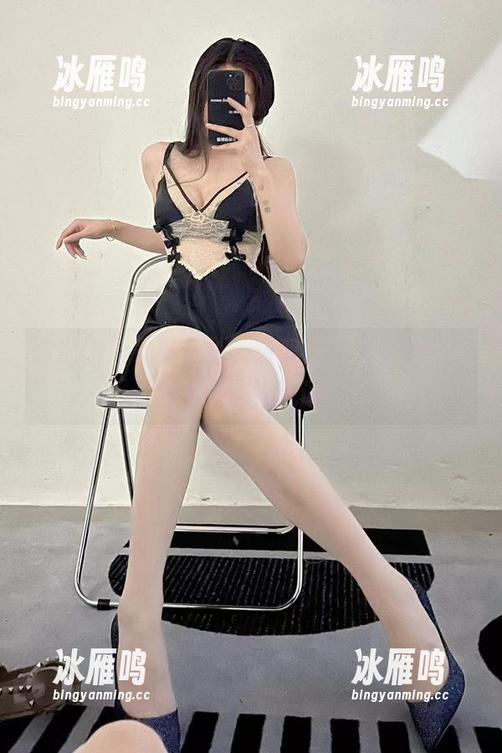 陈佩奇 微密圈 - 最新风格,陈佩奇的女友图册,看着就让人无语。